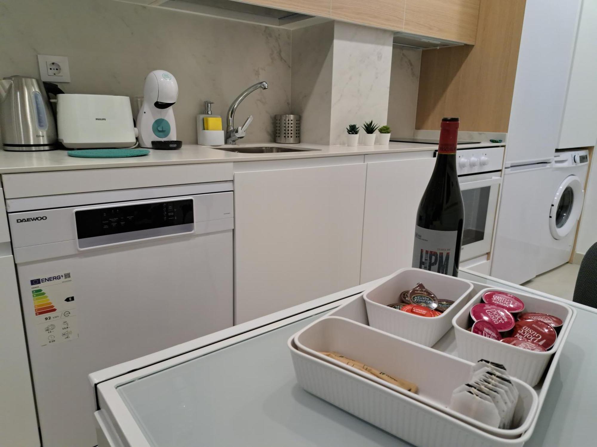Apartamentos Sudestada Logroño Kültér fotó